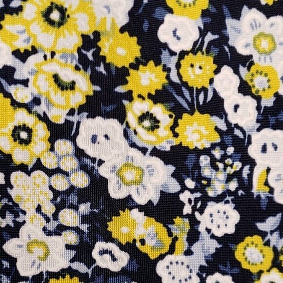 Emi & Joe Womens Navy Blue Floral Textured Top With Sheer Hem Medium - Picture 4 of 7